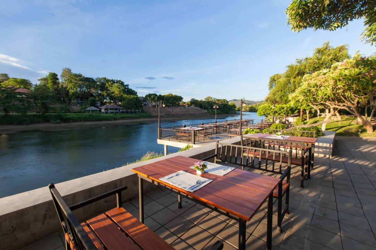 Royal River Kwai Resort And Spa Kanchanaburi City Exteriör bild