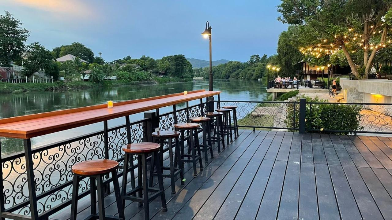 Royal River Kwai Resort And Spa Kanchanaburi City Exteriör bild